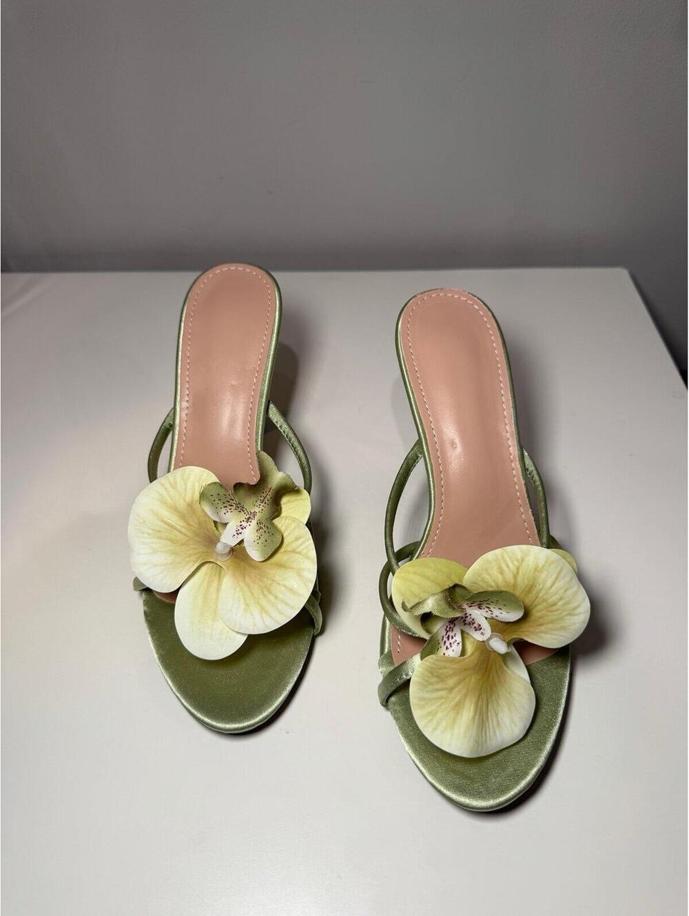 Floral heels - Picture 5 of 7